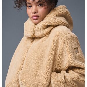 ALO Yoga Foxy Sherpa Jacket